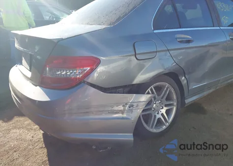 2008 Mercedes-Benz C 350 Sport из США, поврежденный, VIN WDDGF56X58F118185